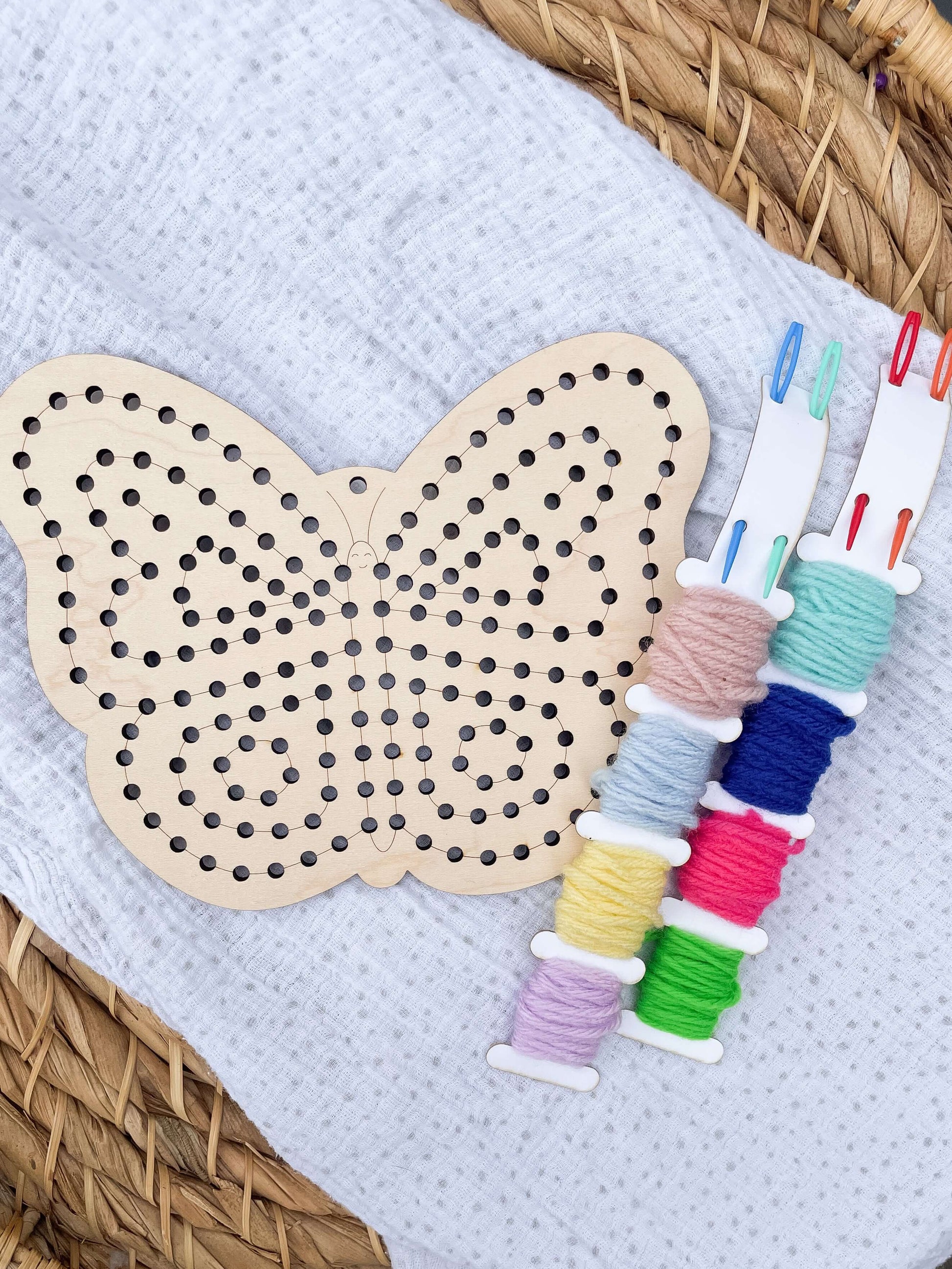 Butterfly yarn embroidery wood pattern for kids, craft kit for beginners, learn to stitch with diy instructions